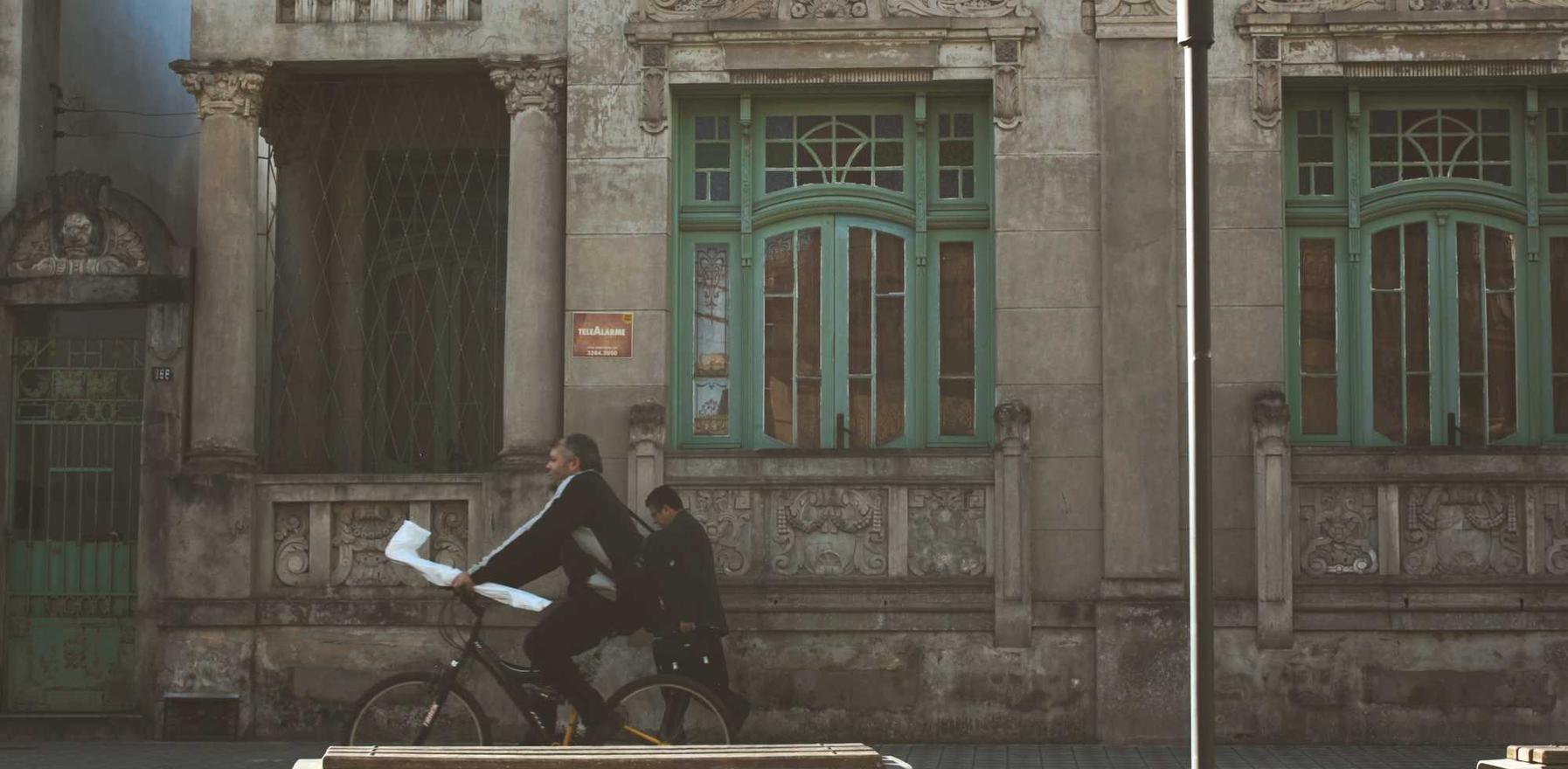 B站手机卡实名账号：流量卡的运营商对比