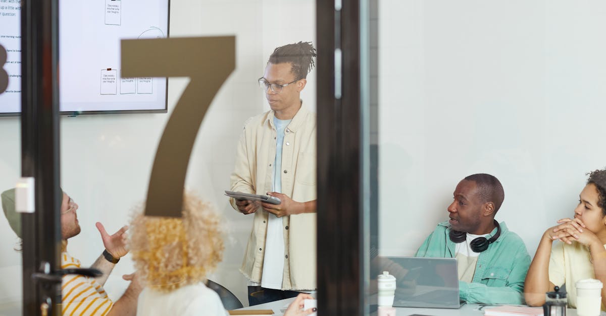 出口荷花（软）：乾县企业注册代理