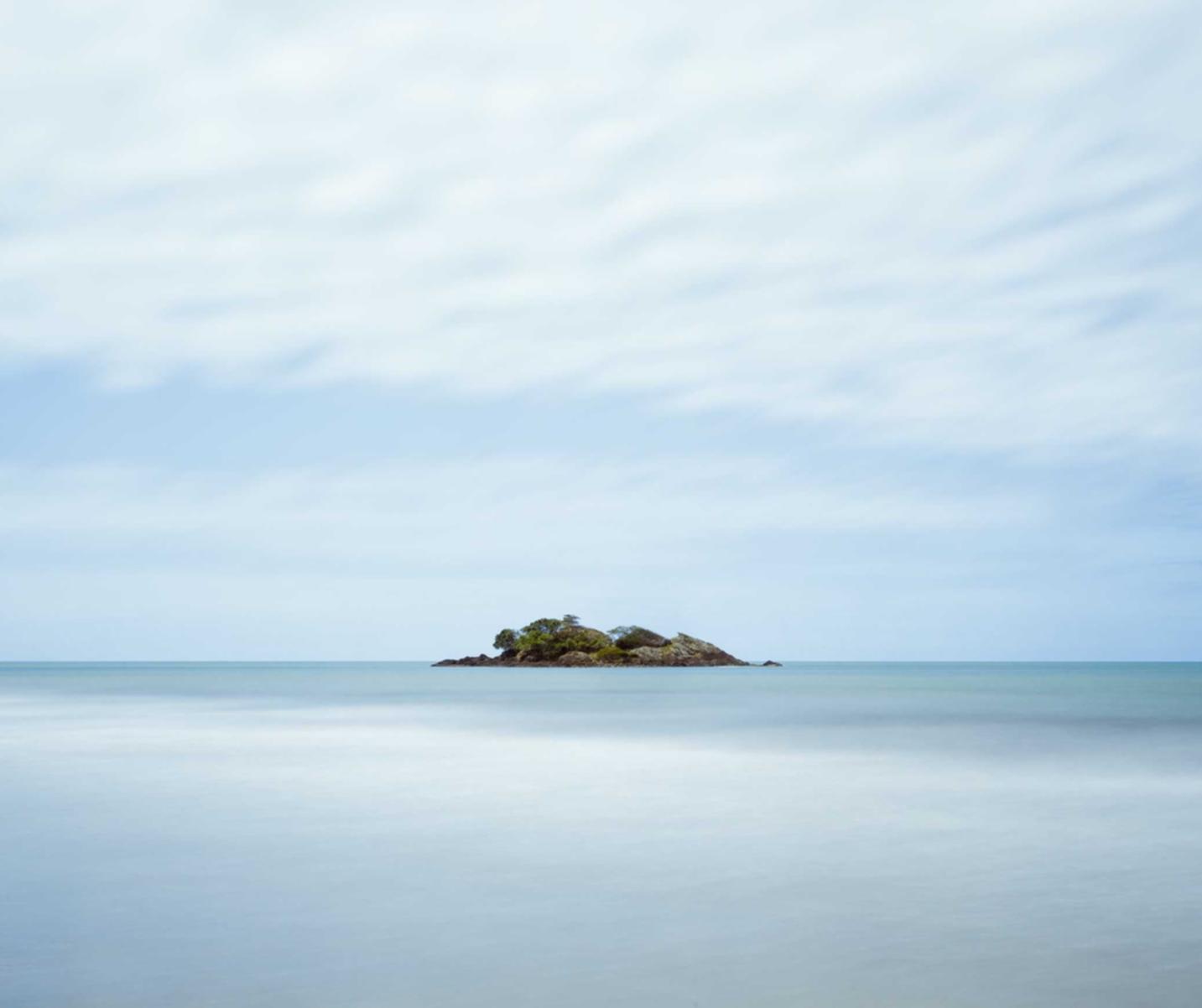 阿里云国际站实名账号：实名注册对于应对网络谣言的作用