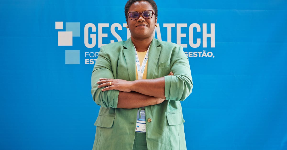 微信账号买卖：上海基金app详情下载教程